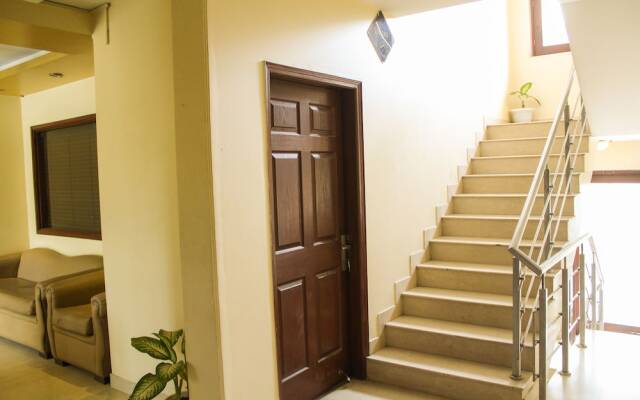 Asian Suites - The Pearl A-586