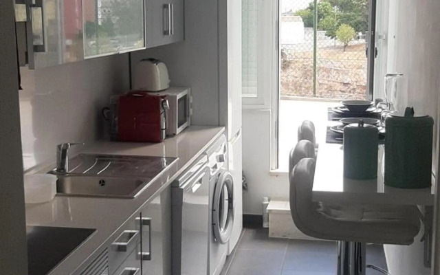 Minimalist Apartment Located near Belém