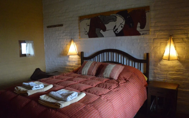 El Galope Horse Farm & Hostel