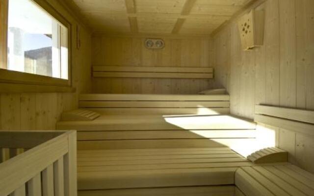 Family and Wellness Residence Ciasa Antersies