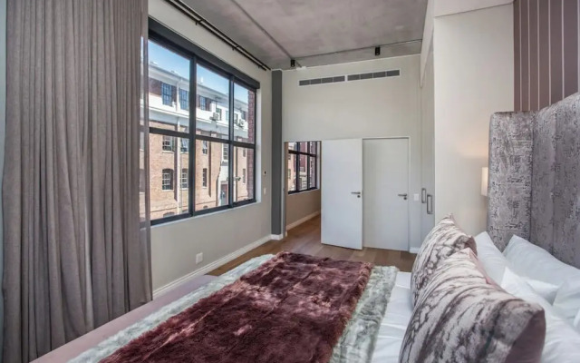 The Docklands Executive Apartment