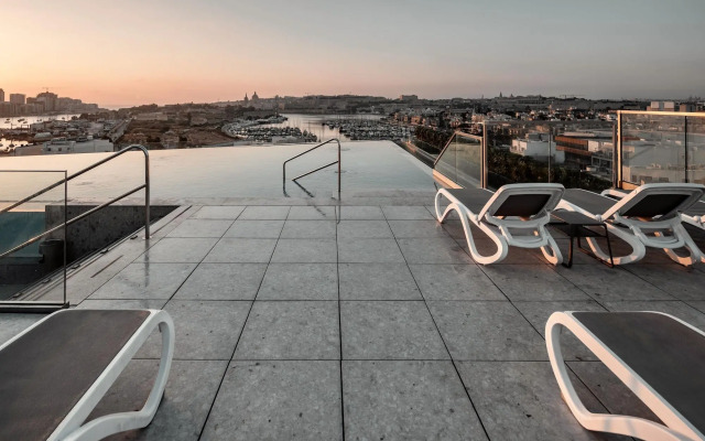 Grands Suites Hotel Residences & SPA