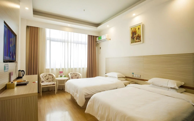 GreenTree Alliance Yichun Fengcheng Jianyi Avenue Hotel