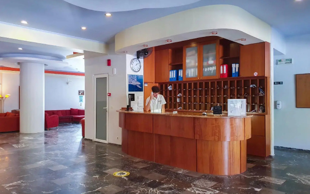 Popi Star Hotel