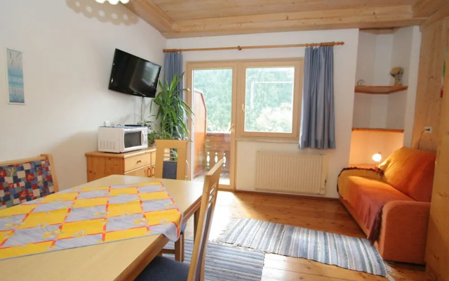 Apartment in Tropolach With Sauna