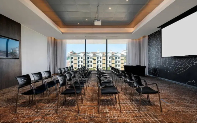 Cape Town Marriott  Crystal Towers