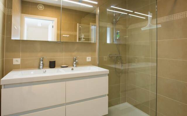 Riva Spacious and Modern With top Location