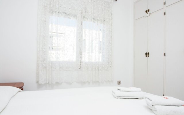 Beautiful Holiday Home Near Beach in Catalonia