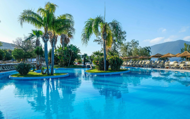 Bodrum Holiday Resort & Spa