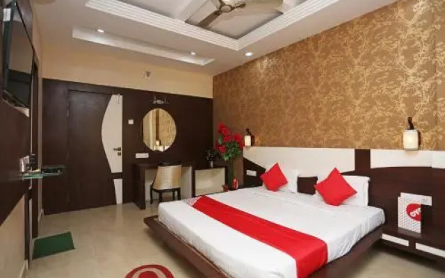 OYO 23334 Hotel King's Fort