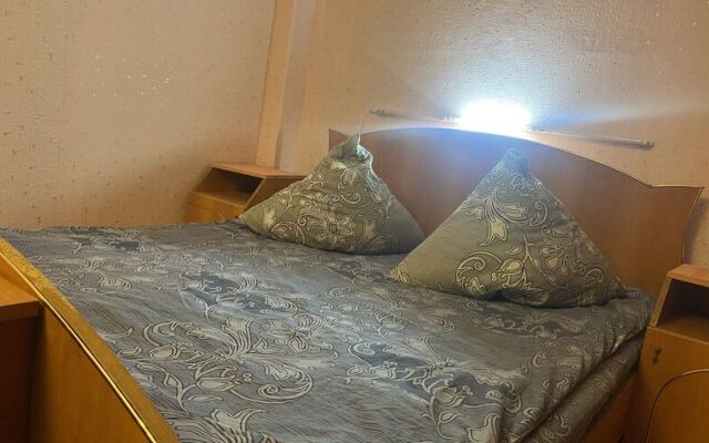 Apartment Berloga on the street. Lomonosova 7