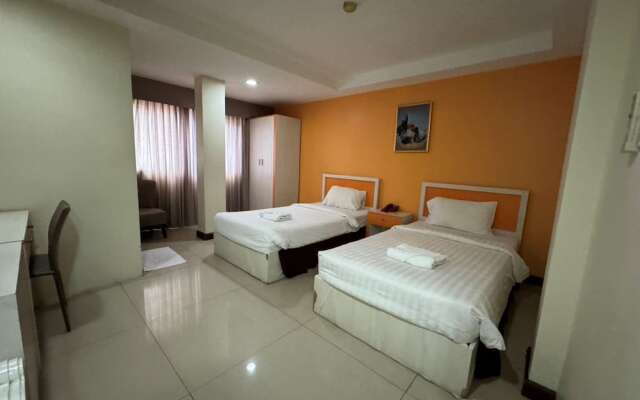 ORCHID INN  at  SKV 3