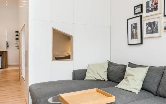 Stylish New Cube Loft II by Berlin-Wall-Apartments