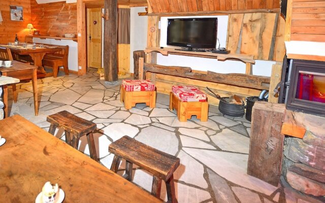 Chalet of Character Just 150 Meters From the ski Lifts