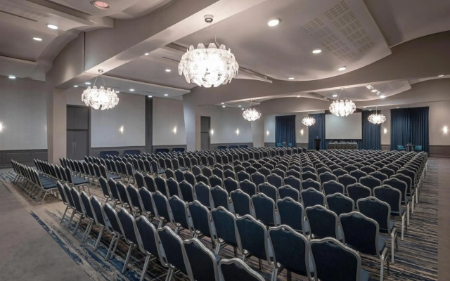 Pillo Hotel & Leisure Club