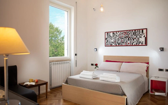Room in Rome Isole