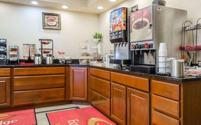 Econo Lodge Downtown Louisville