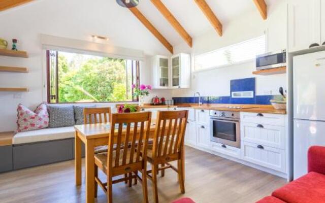 Tasman Village Cottage