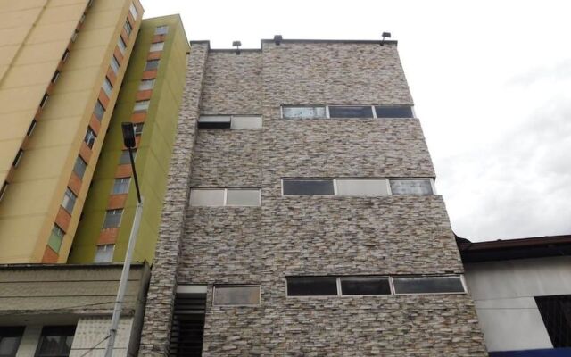 Hotel Kong