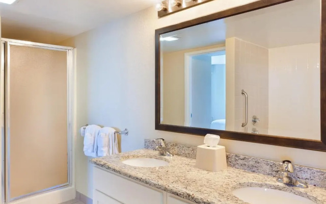 Atlantic Palace Suites