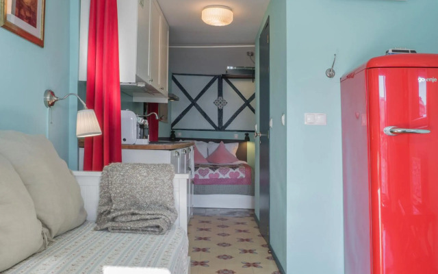 Lisbon Heart Apartments - White Apartment by LovelyStay