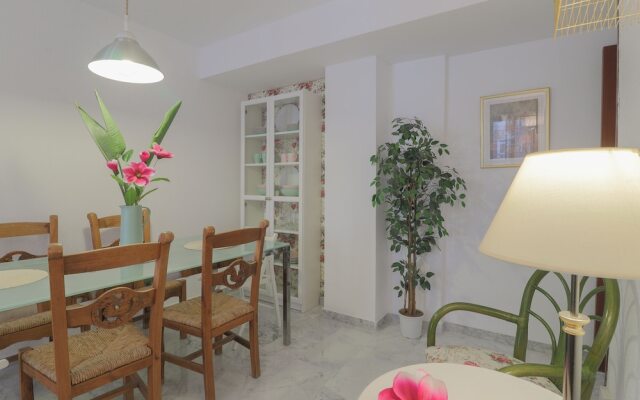 Big Retro Malagueta Beach And Downtown