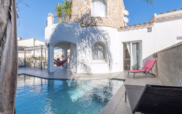 House Dreams Empuriabrava