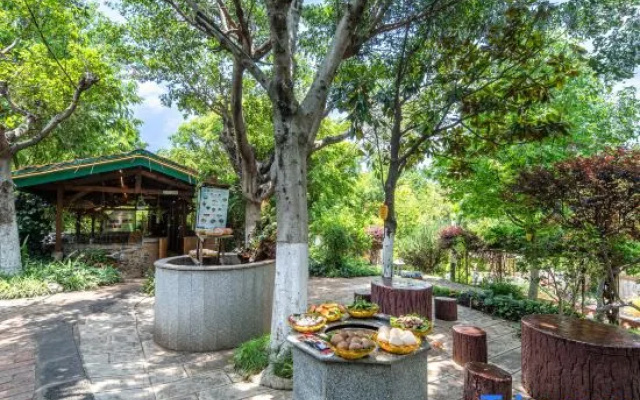 Yingyuetan Hotspring Hotel – Outside – Yuxi