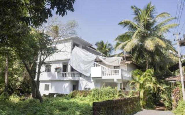 1 BR Guest house in Calangute, by GuestHouser (3DA5)