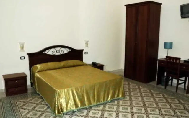 Ruggiero VII