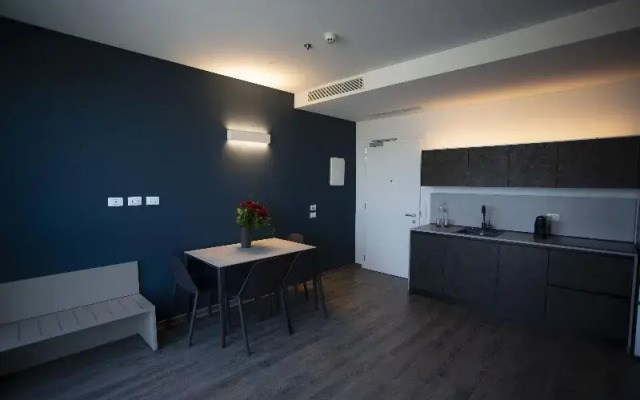 HTM Venice Suite