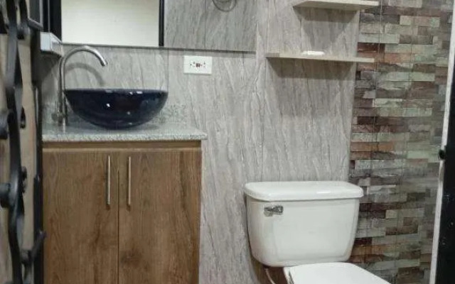 Hotel Lares 70 Laureles