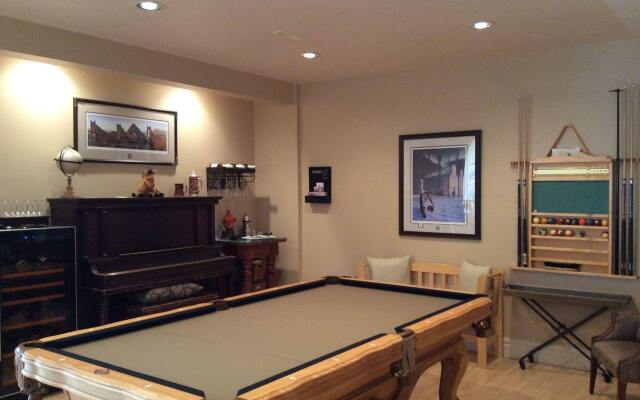The Stone Gate Inn Bed & Breakfast