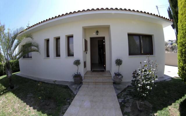 Eve Pissouri Rozaki Villa