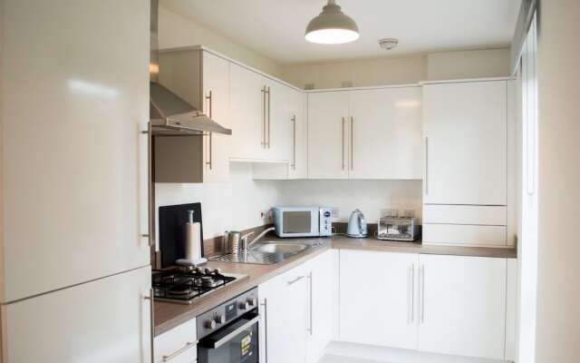 2 Bedroom Flat Close To The City Centre