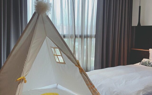Hsin Hotel