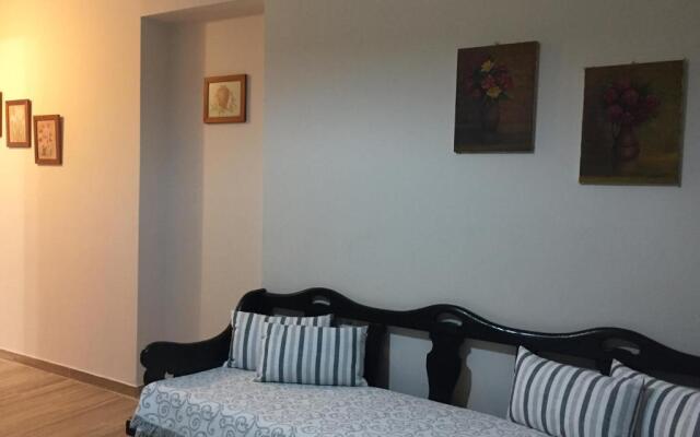Genari Beach Apartments