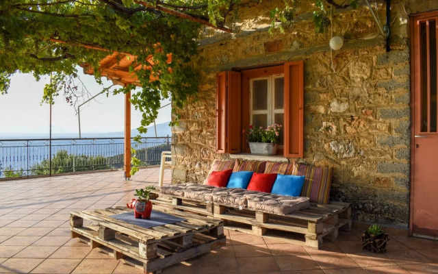 Stone Residence With Sea Views Near the Beach