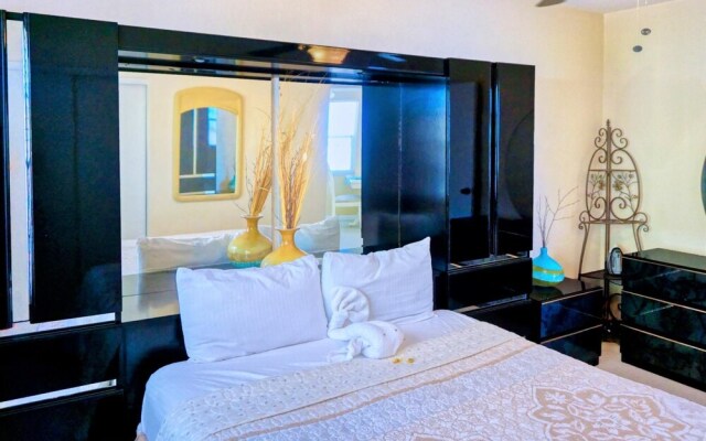 Misty Isles Redington Beachfront Suite 5