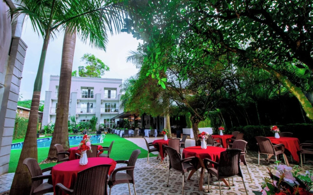 The Mansion Hotel