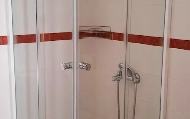 Intermot Bogsak Motel