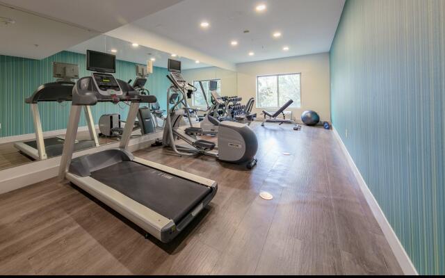 Holiday Inn Express & Suites Hood River by IHG