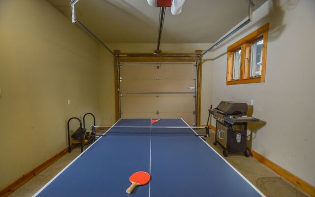 Kendall Camp Get-A-Way 4 Bedroom Townhome