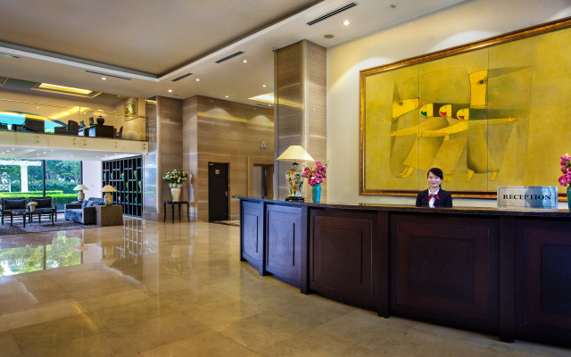 Elegant Suites Westlake