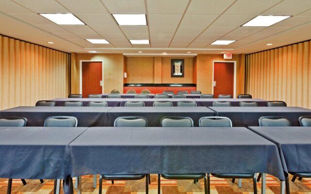 Holiday Inn Express Hotel & Suites Memphis/Germantown by IHG