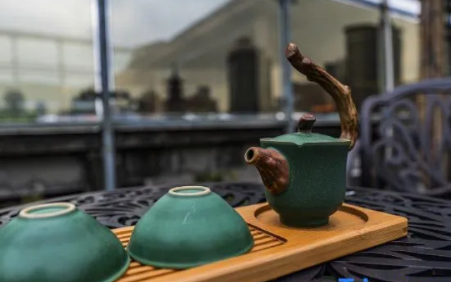 EZ Hotel (Ningbo Tianyi Square Town God's Temple Subway Station)