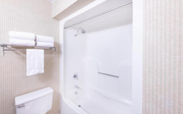 Aviator Hotel & Suites, Best Western Signature Collection