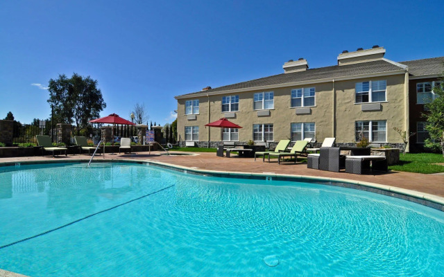 Hotel Indigo Napa Valley by IHG