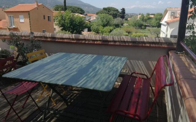 House With 3 Bedrooms In Sorède, Terrace With Wonderful Mountain View And Wifi - 13 Km From The Beach