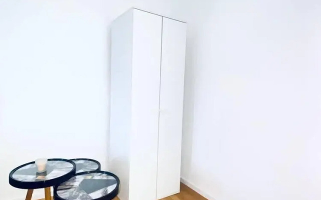 Spacious 4BR Apt Perfect for Groups